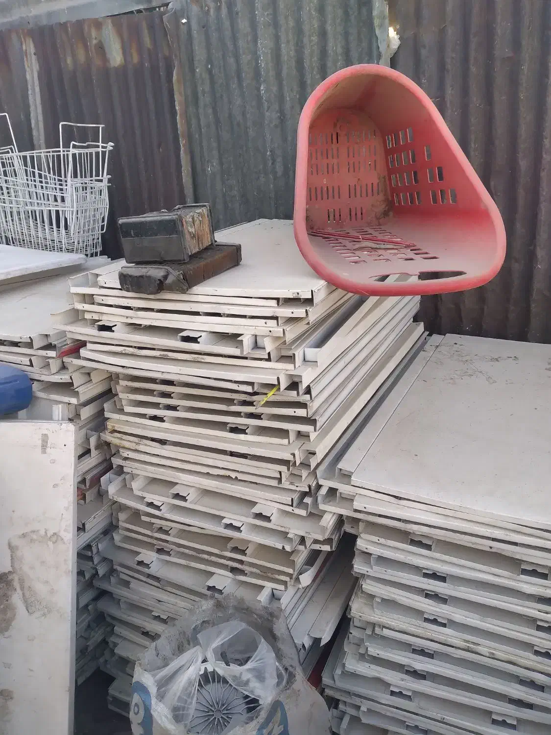 قفسه و پالت فروشگاهی|فروشگاه و مغازه|تهران, کیانشهر|دیوار