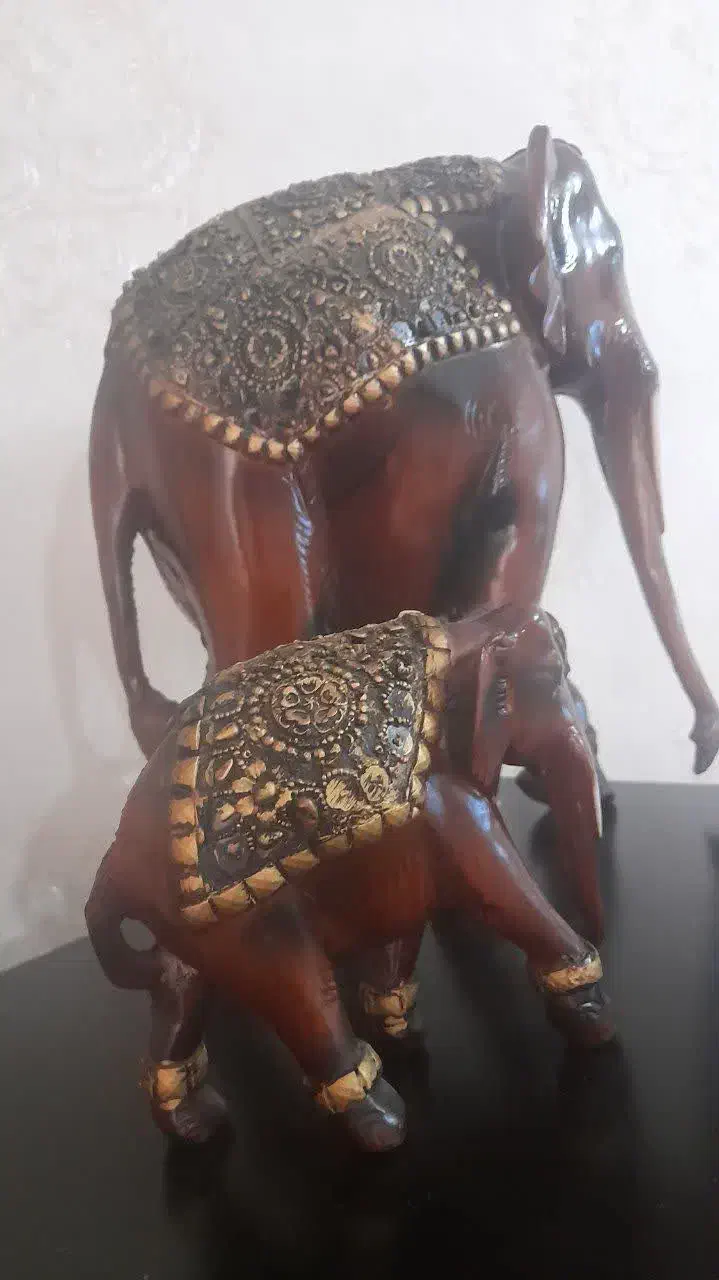 مجسمه|مجسمه، تندیس، ماکت|تهران, شهرک فردوس (حسینی)|دیوار