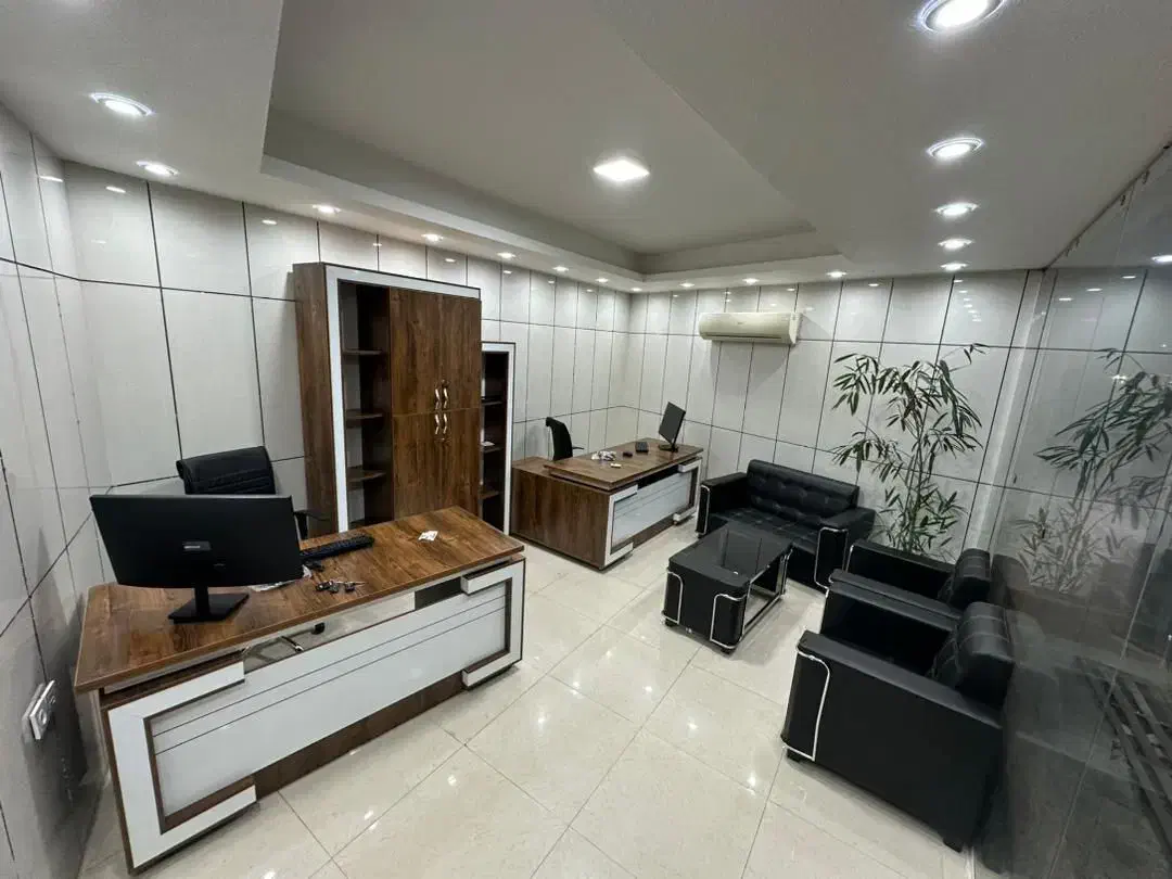 نیمست مبل مدرن فلزی کمجاآیلین/صندلی گردان میزمدیر|دفتر کار|رشت, گلسار|دیوار