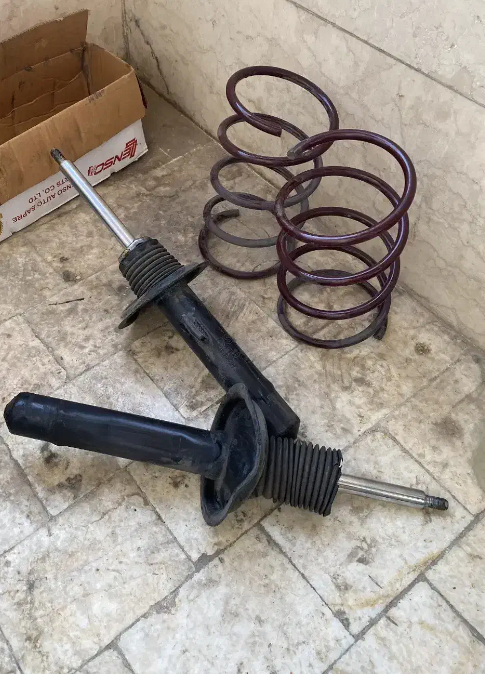 کمک وفنر kds ۴۰۵|قطعات یدکی و لوازم جانبی|فردیس, نیروگاه برق|دیوار