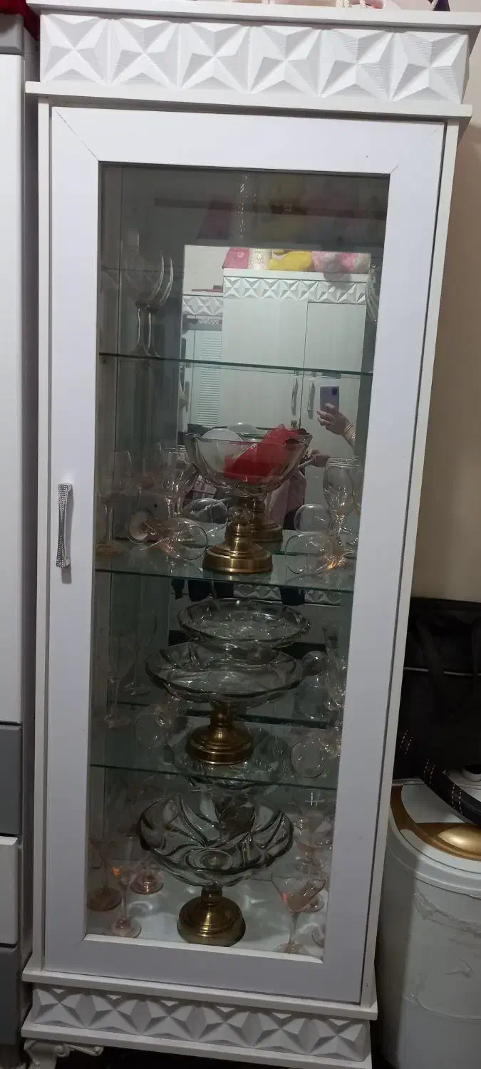 ویترین سالم درحدنو|بوفه، ویترین، کنسول|ساوه, |دیوار