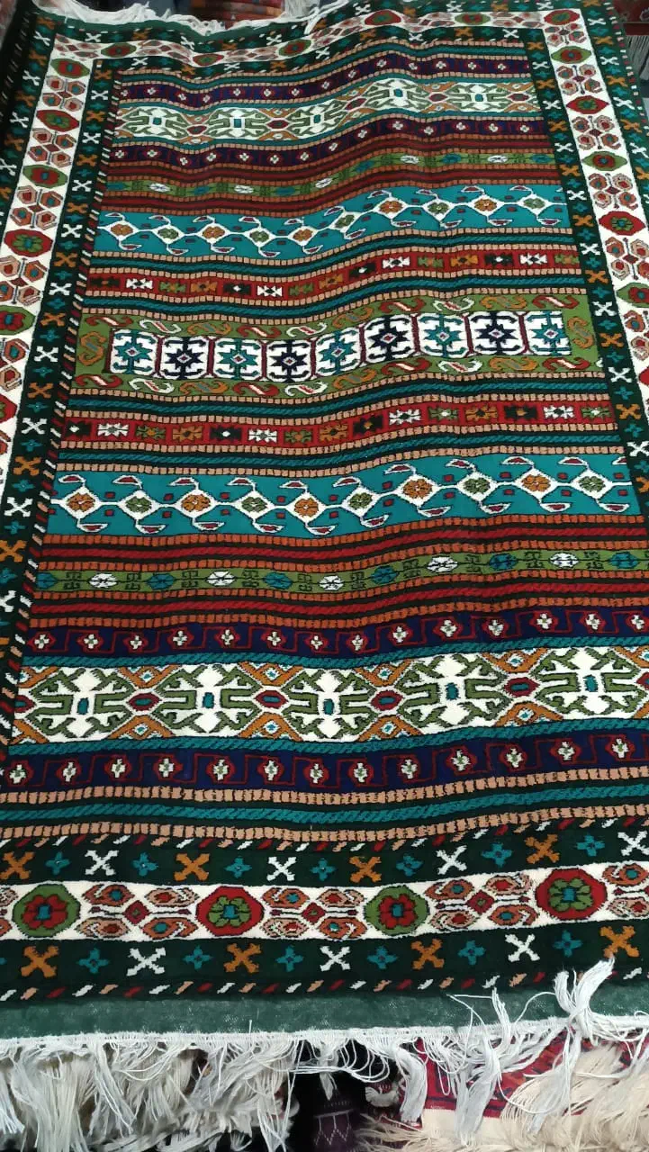 فرش دست بافت محرمات|فرش|تهران, دهم فروردین|دیوار