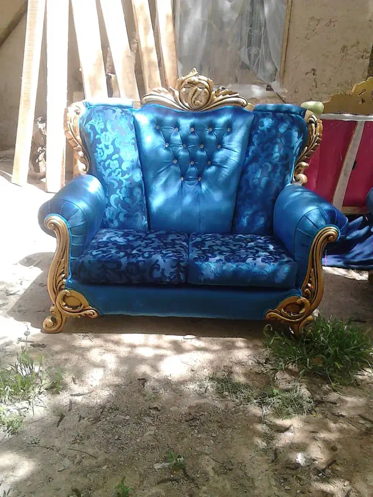 تعمیرات مبلمان و رنگ کاری چوب|خدمات پیشه و مهارت|محمدشهر, شهرک چمران|دیوار