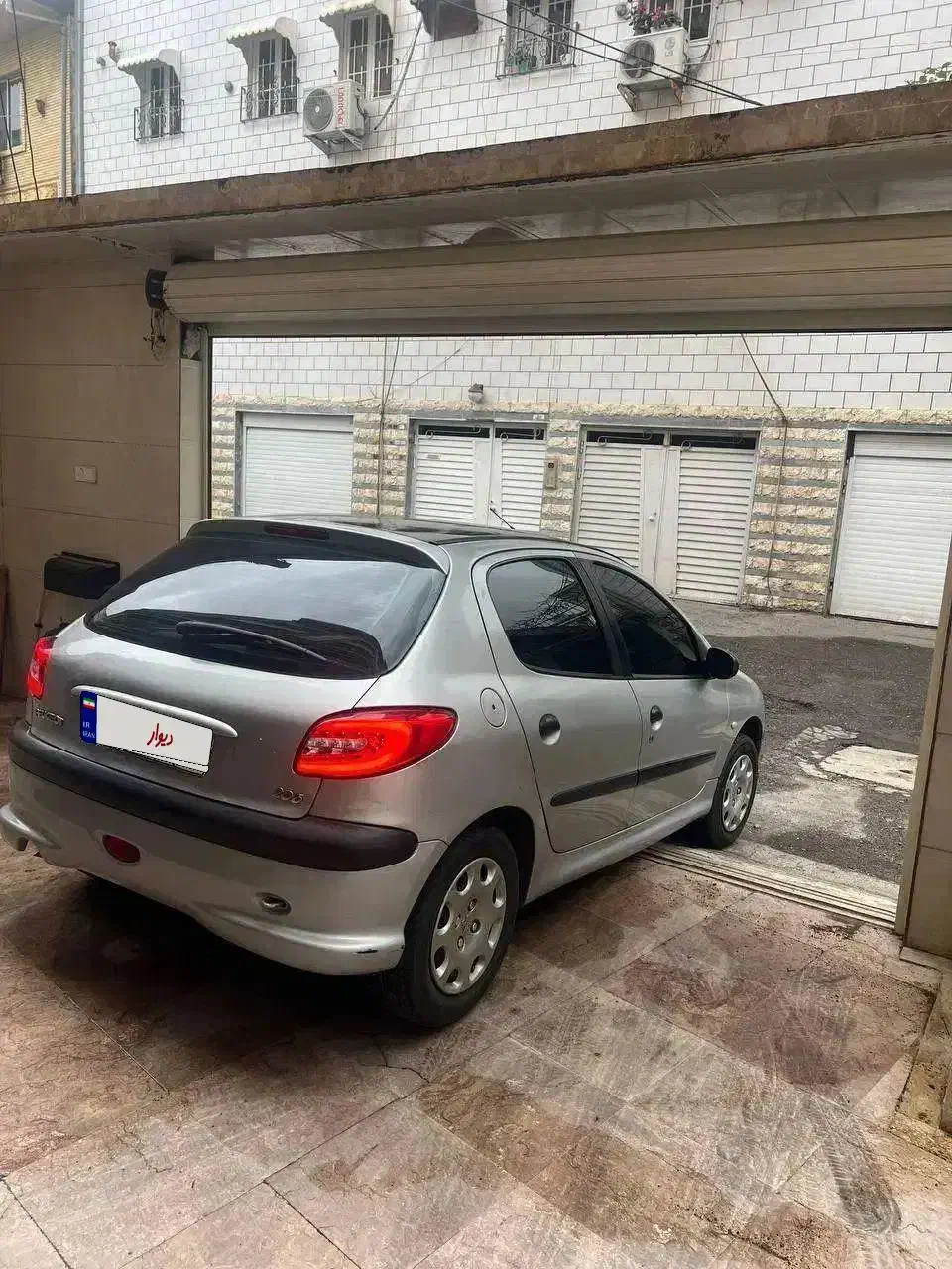 ۲۰۶ نقره ای|خودرو سواری و وانت|رشت, فلسطین|دیوار