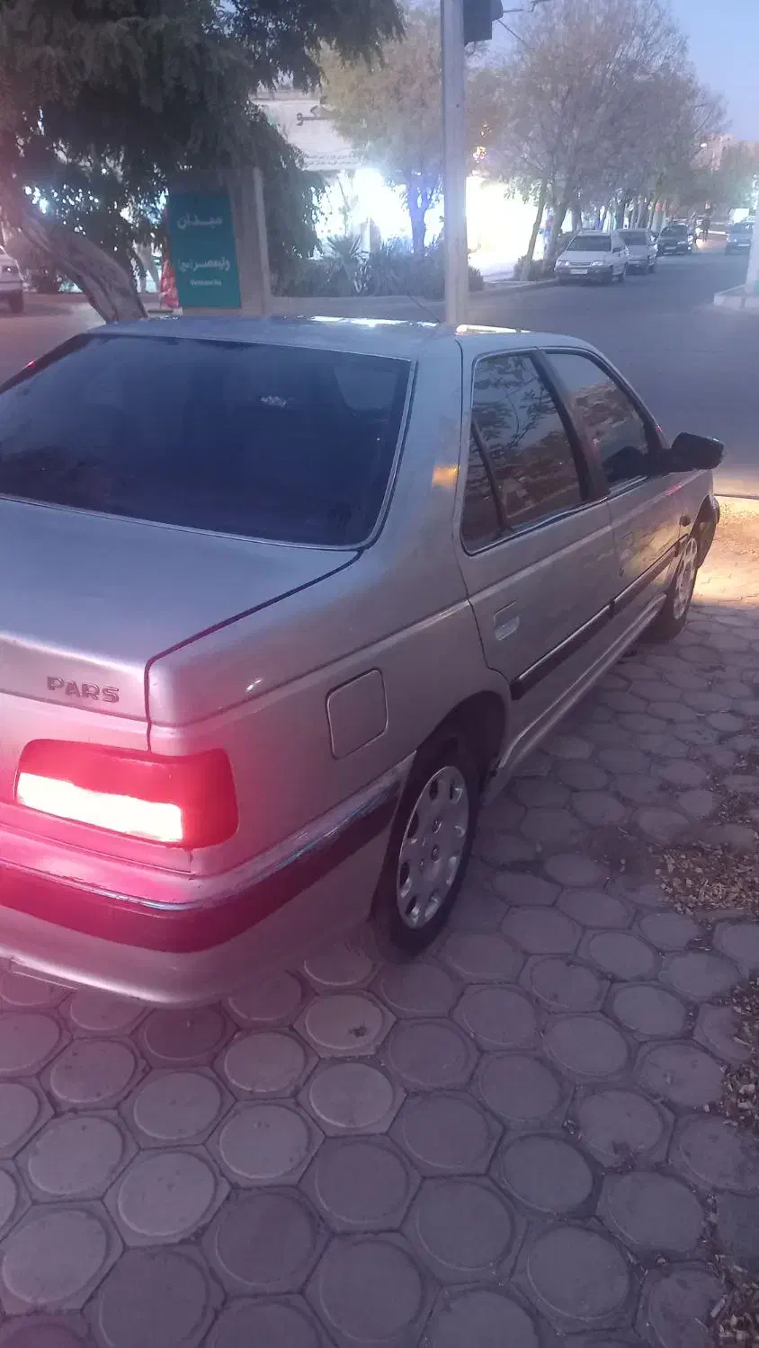 فروشی|خودرو سواری و وانت|چهارباغ, |دیوار