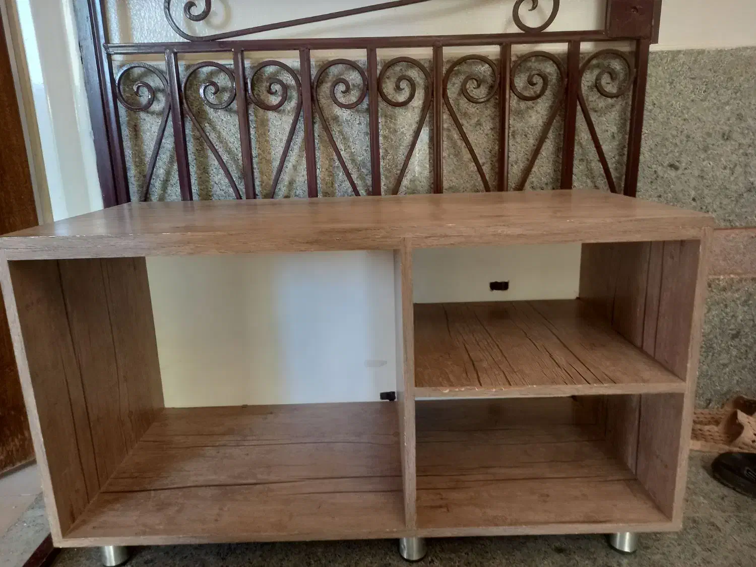 زیر تلویزیونی ام دی اف|میز تلویزیون|شاهینشهر, شهرک ردانی پور|دیوار