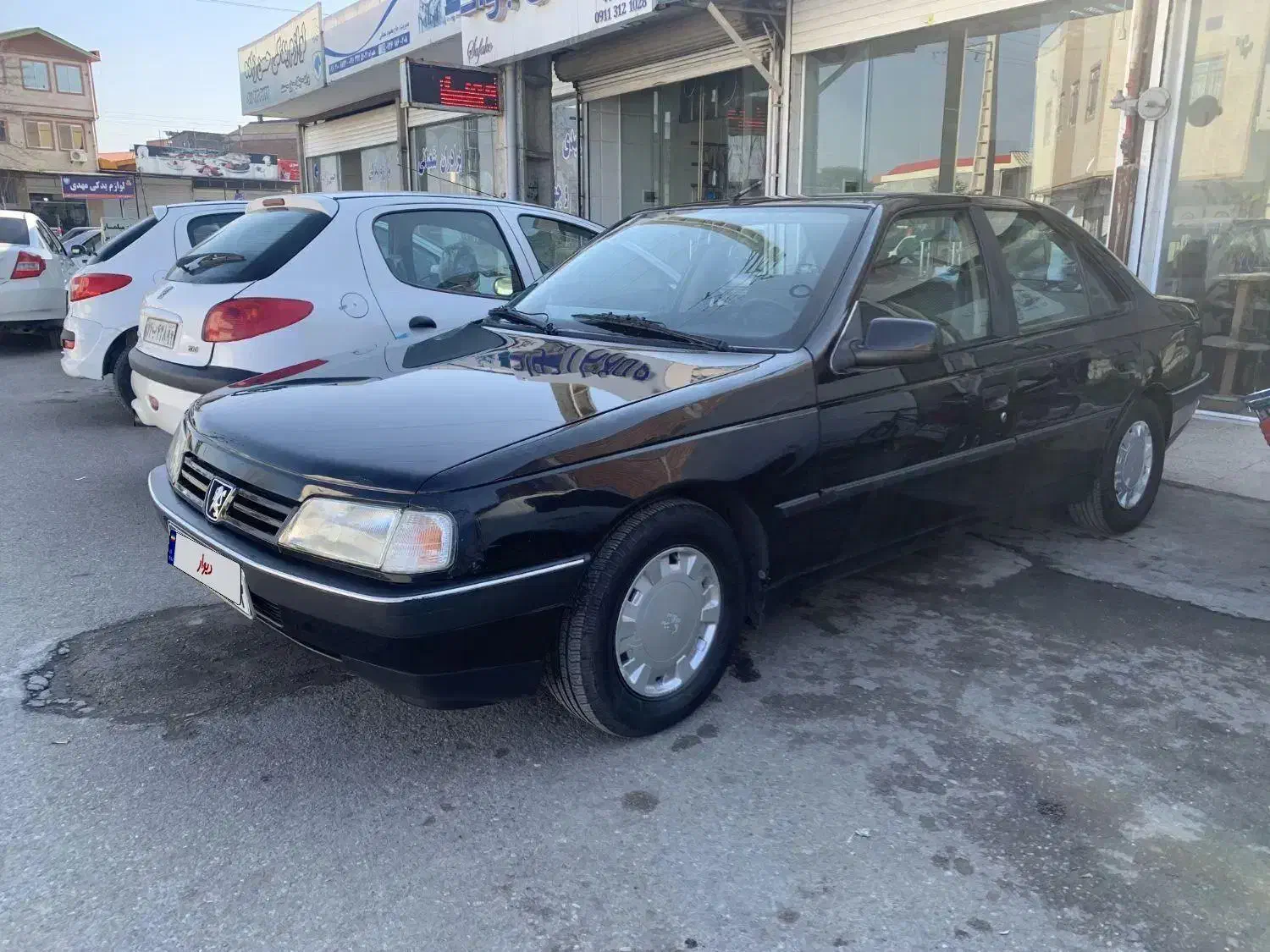 پژو ۴۰۵ مدل ۸۱|خودرو سواری و وانت|آمل, |دیوار