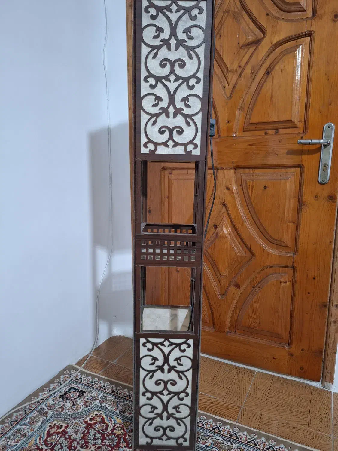 آباژور ایستاده سالم|چراغ خواب و آباژور|لنگرود, |دیوار