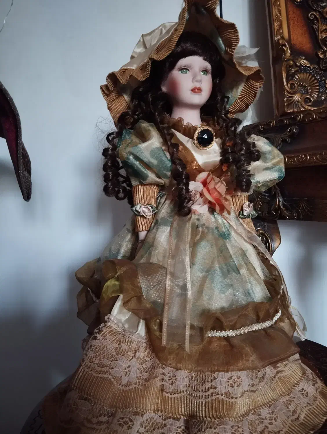 عروسک سرامیکی|اسباببازی|لاهیجان, شیشه گران|دیوار