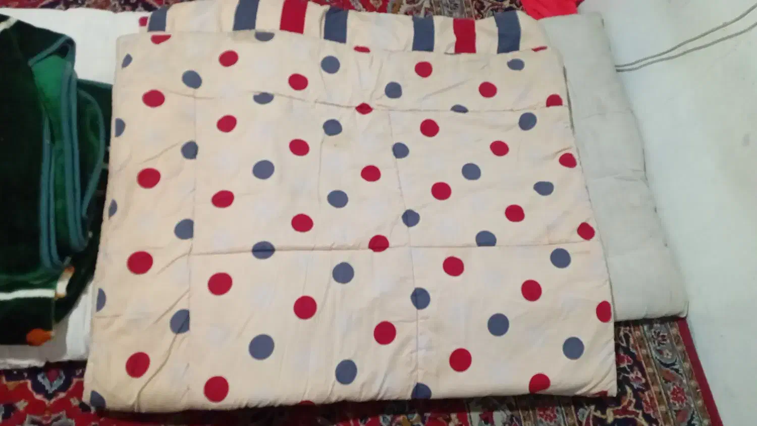 رختخاب|رختخواب، بالش، پتو|کرج, فاز ۳ گوهردشت|دیوار