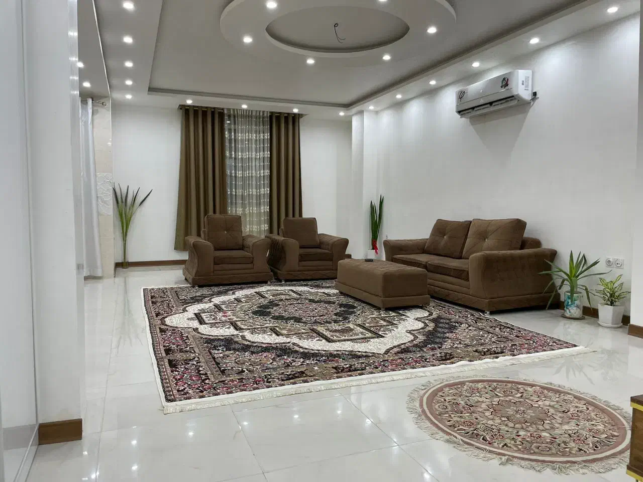 اپارتمان مبله تمیز لوکس|اجارهٔ کوتاهمدت ویلا و باغ|بوشهر, |دیوار