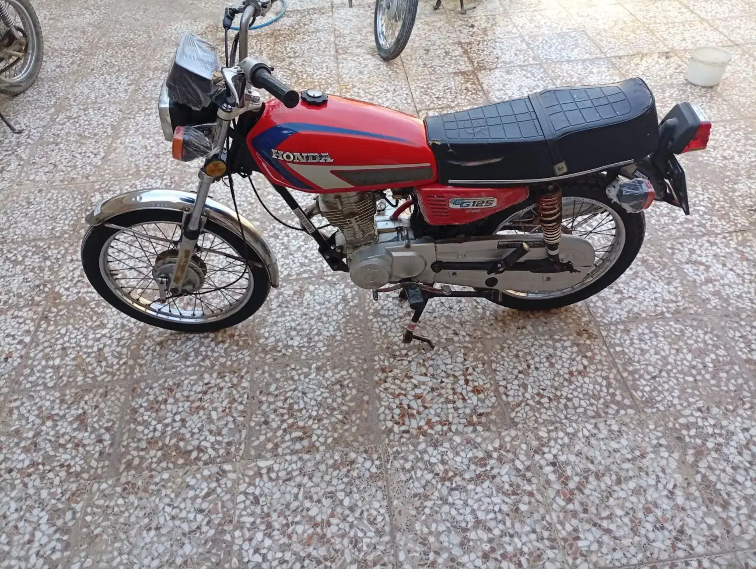 موتور هندا 125|موتورسیکلت|اهواز, سیاحی(سه راه خرمشهر)|دیوار