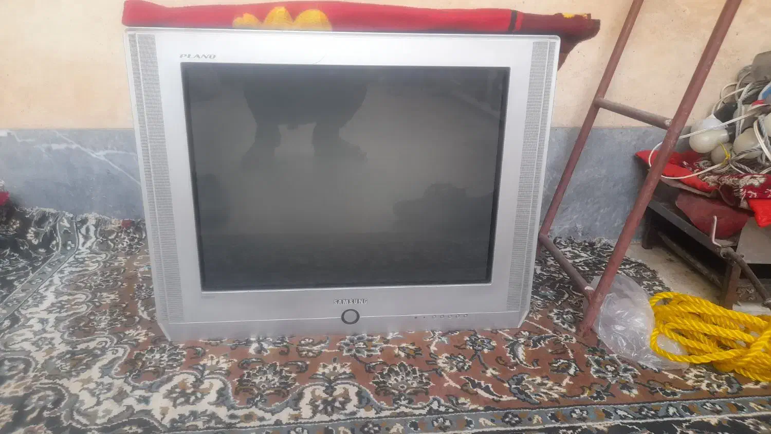 ۲۹اینچسامسونگ|تلویزیون و پروژکتور|اردبیل, |دیوار