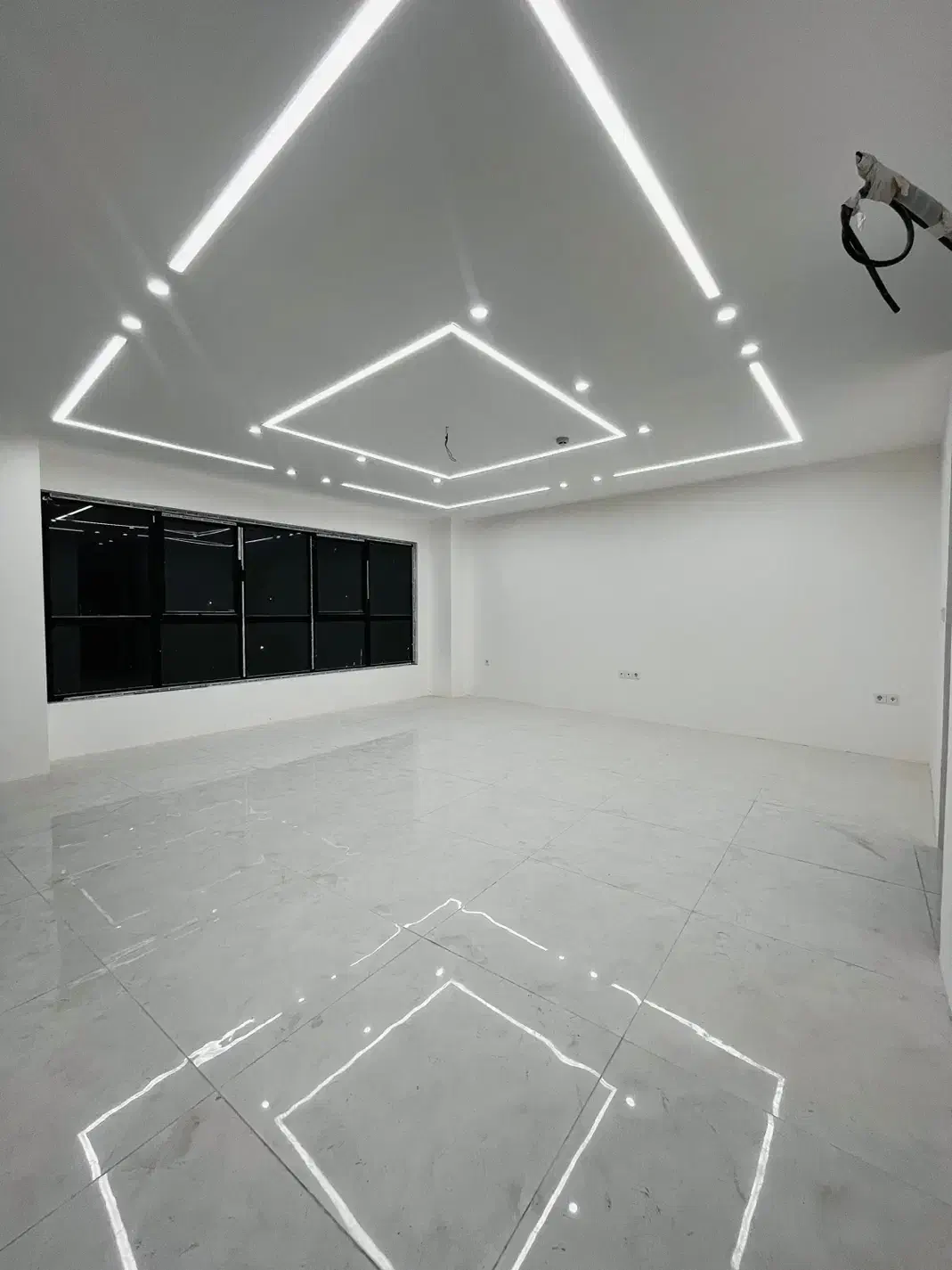 ۱۲۰متر* ۳ خواب* سیم بالا*|فروش آپارتمان|بندرعباس, |دیوار