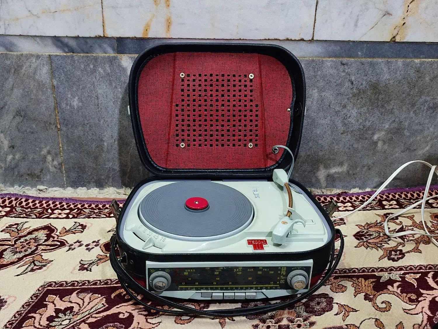 گرام ، گرامافون تپاز|کلکسیون اشیاء عتیقه|تهران, هلال احمر|دیوار