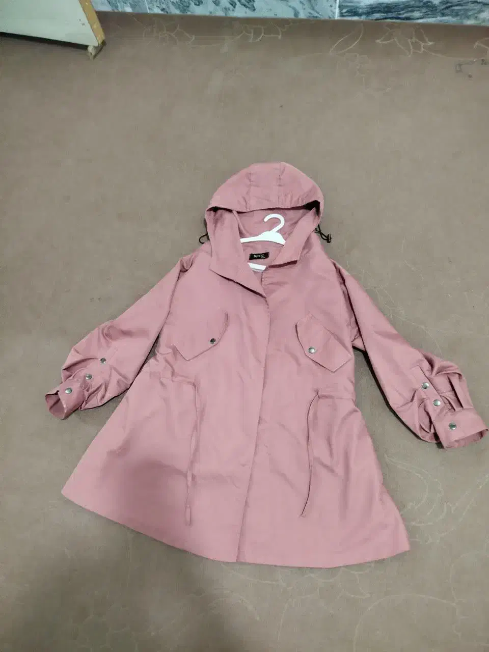 چندتاپالتومانتوبارانی کت کوتاه نونو. جنس گرم|لباس|خرم‌آباد, |دیوار