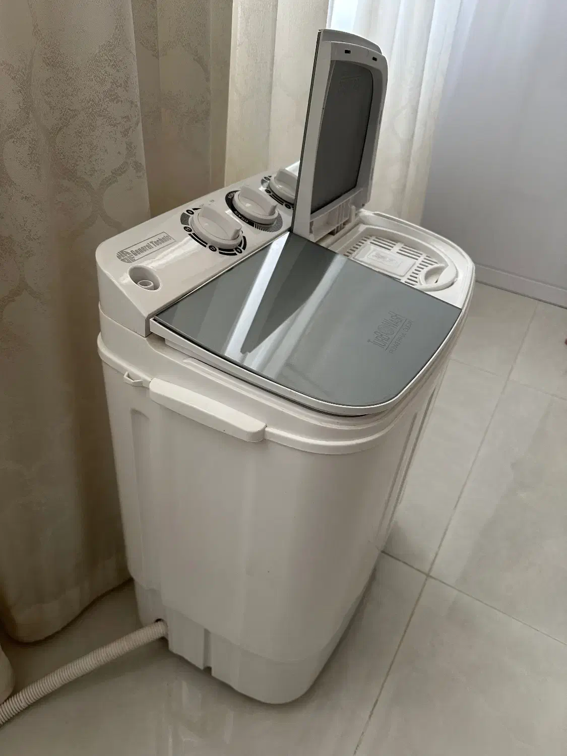 مینی‌واش دوقلو|ماشین لباسشویی و خشک‌کن لباس|هشتگرد, شهرک دانش|دیوار