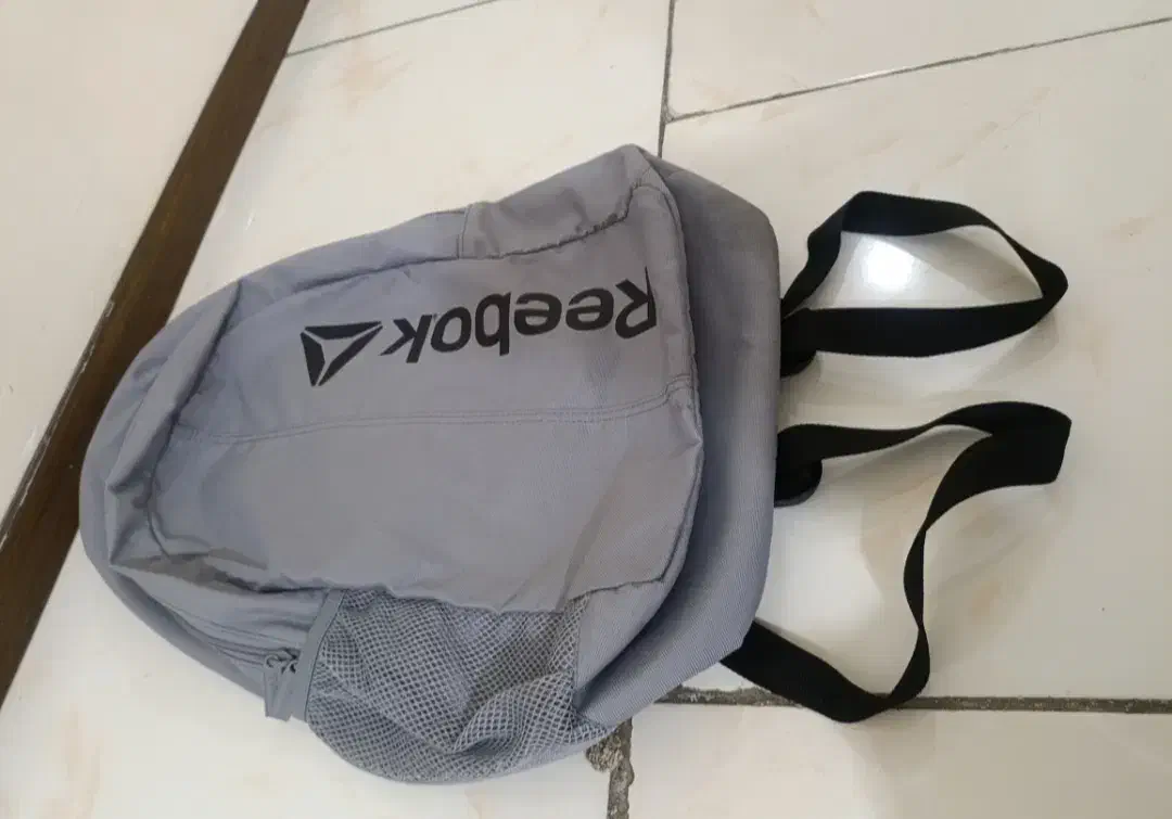 کیف اورجینال Reebok|کیف، کفش، کمربند|پردیس, فاز ۱۱|دیوار