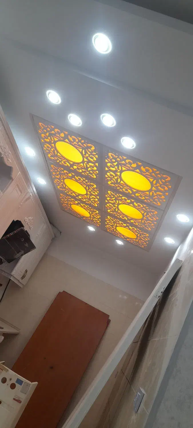 برق کار / برقکار / تعمیرات برق / برق صنعتی|خدمات پیشه و مهارت|اراک, |دیوار