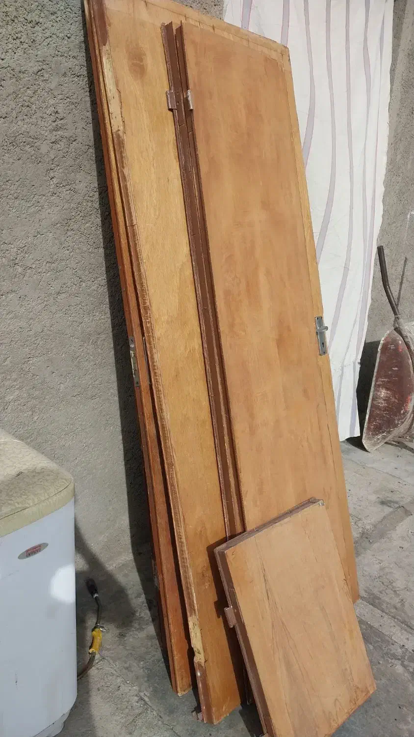 درب چوبی|مصالح و تجهیزات ساختمان|فسا, |دیوار