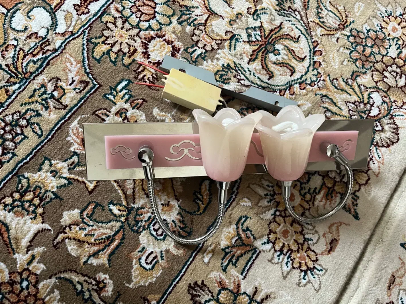 چراغ خواب|چراغ خواب و آباژور|مشهد, مصلی (کارمندان اول)|دیوار