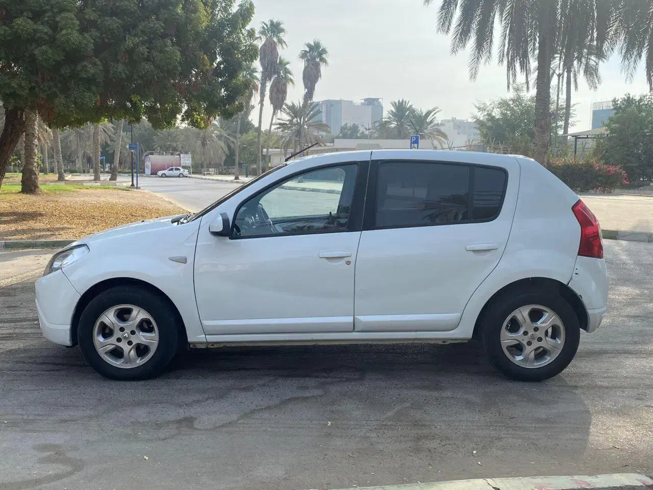 سانرو معمولی اتومات95|خودرو سواری و وانت|بندرعباس, |دیوار