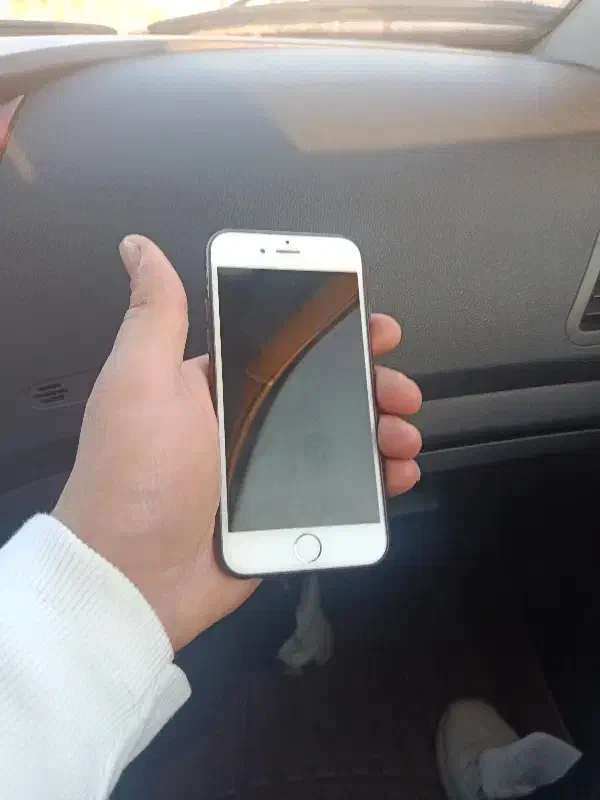 ایفن ۶|موبایل|تهران, آبشار تهران (دریاچه)|دیوار