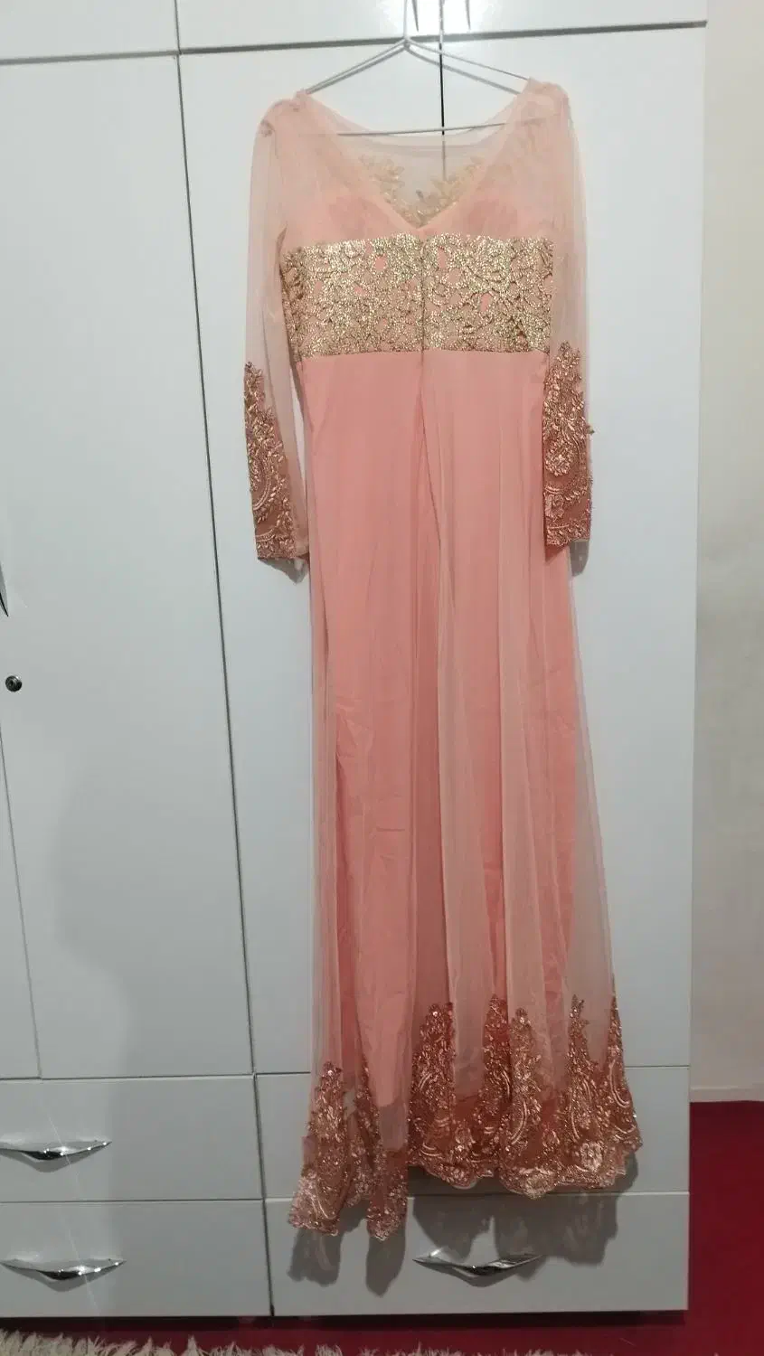 لباس مجلسی|لباس|الوند, |دیوار