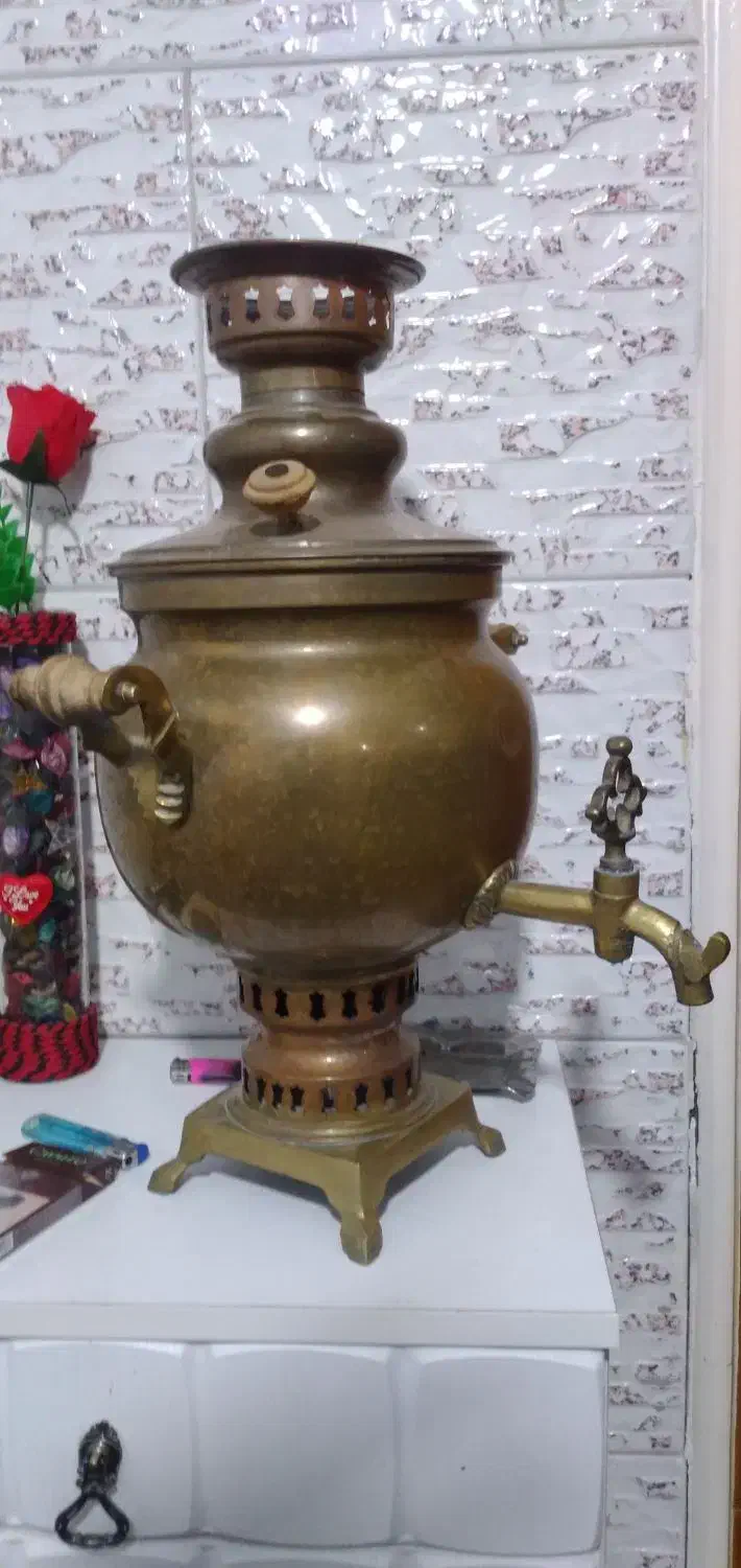 سماور ذغالی|کلکسیون اشیاء عتیقه|قدس, شهر‌قدس|دیوار