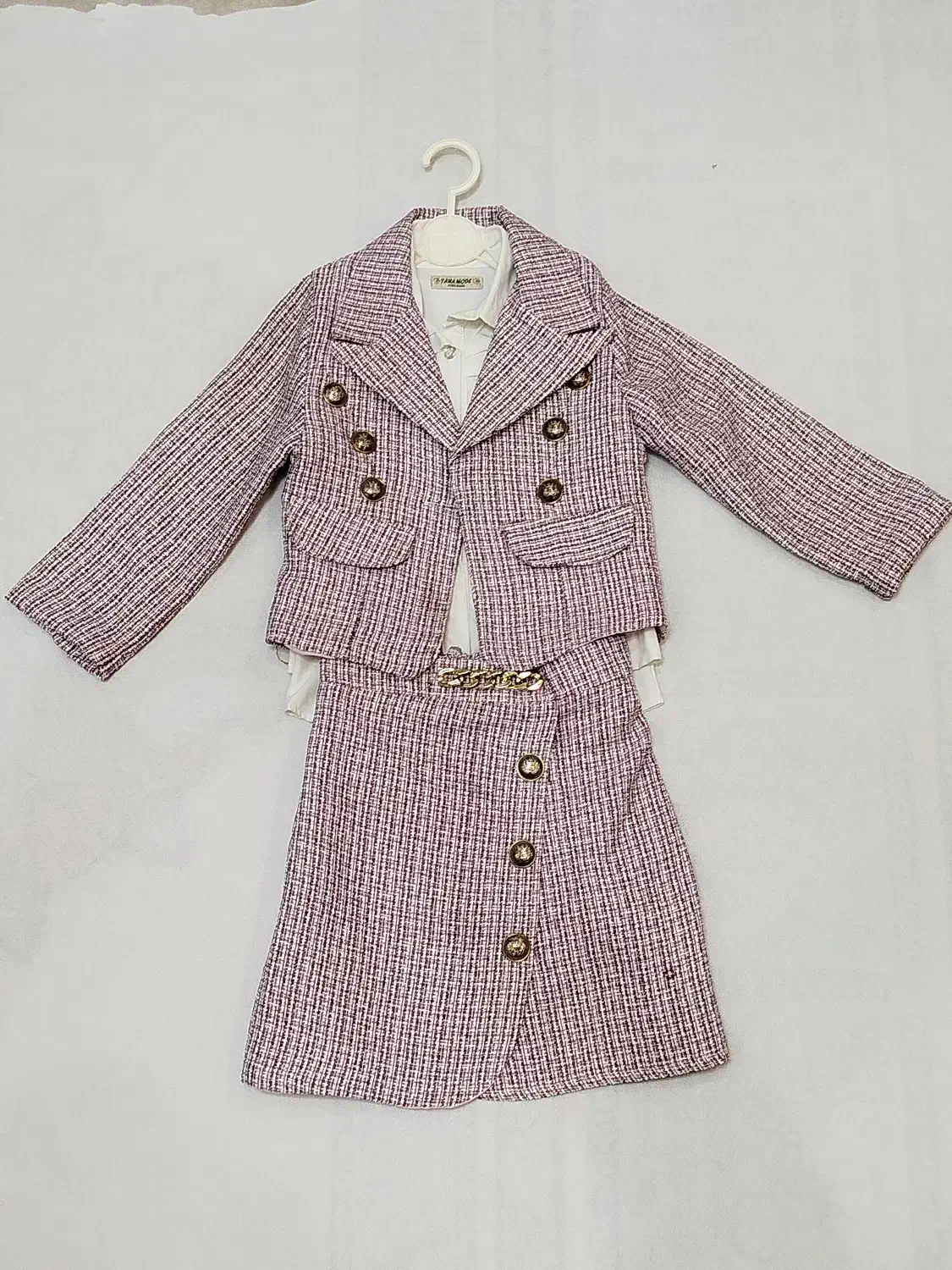 لباسهای شیک و به روز|کفش و لباس بچه|رشت, بوسار|دیوار