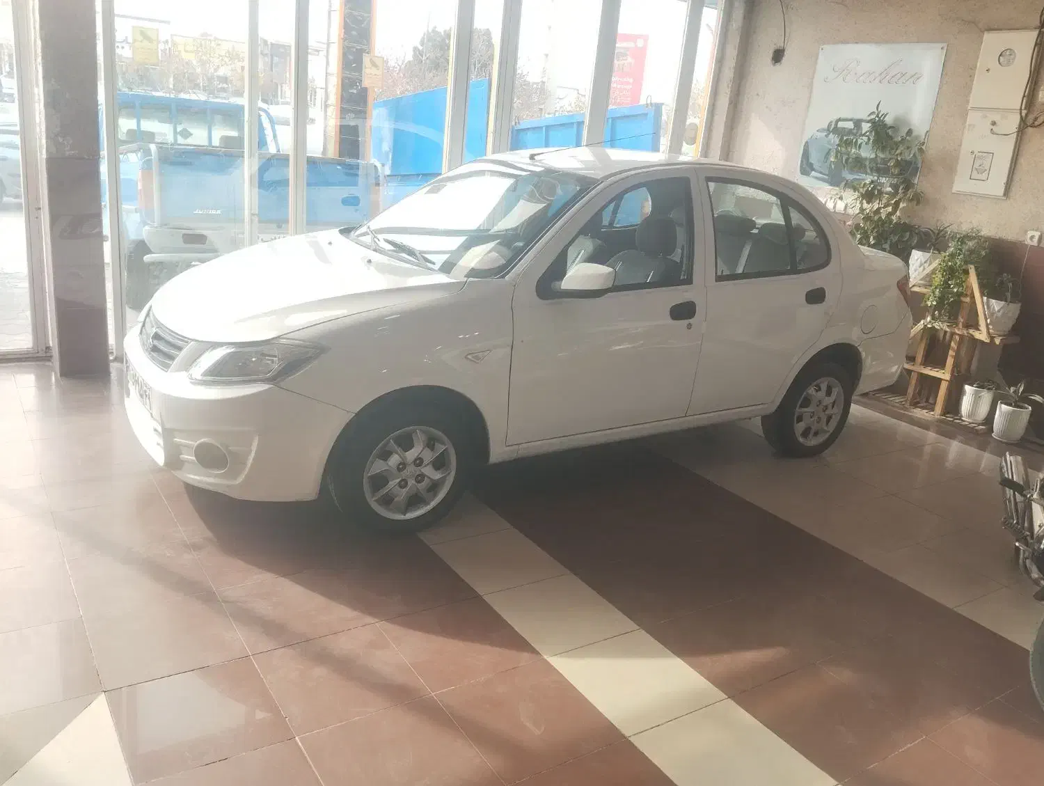 ساینا مدل 99|خودرو سواری و وانت|همدان, |دیوار