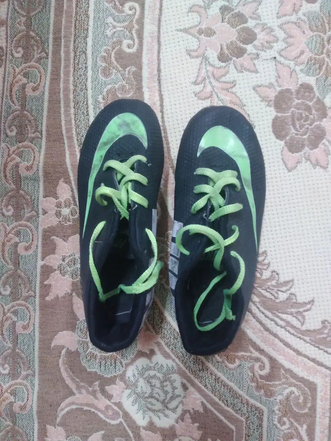 کفش ورزشی استوک|تجهیزات ورزشی|قرچک, میرزائی جنوبی|دیوار