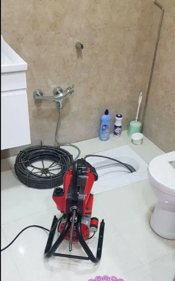 لوله بازکنی پنجتن طلاب مجلسی وحدت کامیاب هاشمی *|خدمات پیشه و مهارت|مشهد, پنجتن|دیوار