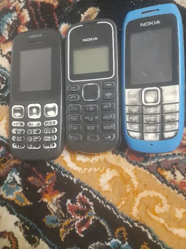 فروش سه عدد گوشی ساده|موبایل|قم, قلعه کامکار|دیوار