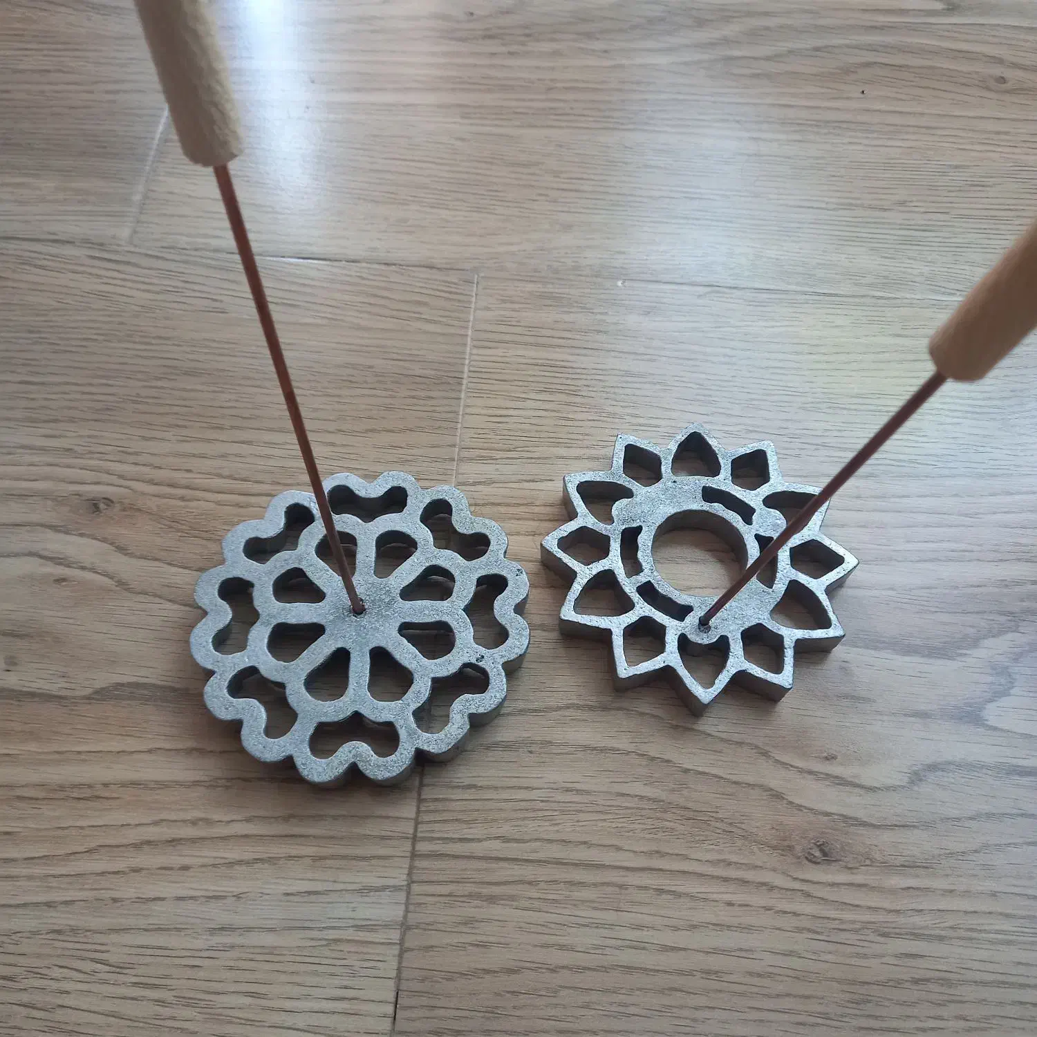 همزن فشاری و قالب شیرینی|ظروف پخت‌وپز|محلات, |دیوار