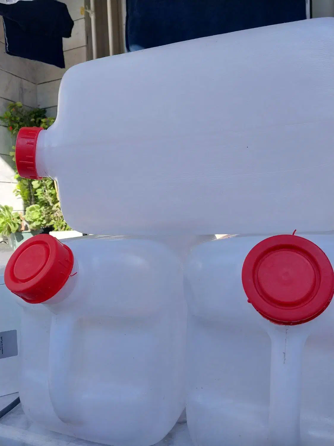 ظروف ۲۰لیتری پلاستیکی|ظروف نگهدارنده، پلاستیکی، یک‌بارمصرف|گرگان, |دیوار