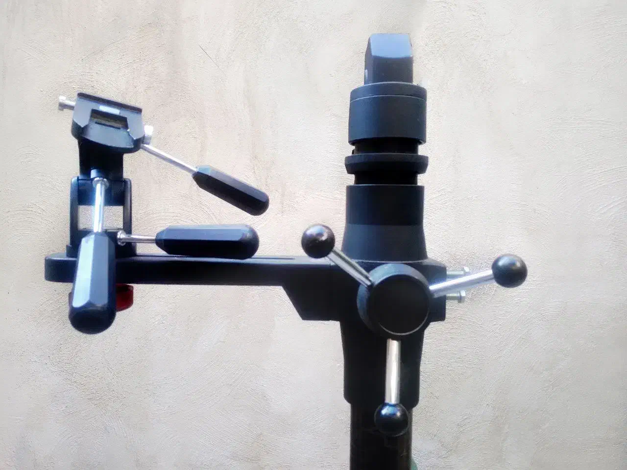 پایه دوربین سامیتا|دوربین عکاسی و فیلم‌برداری|تهران, مسعودیه|دیوار