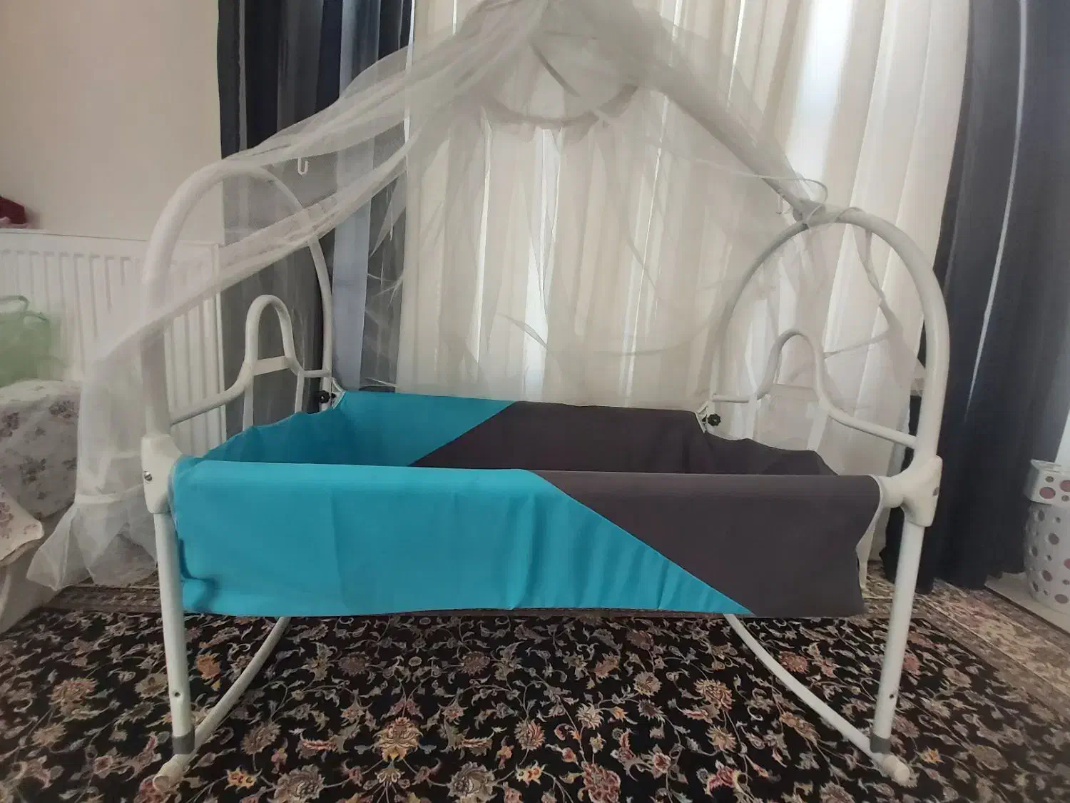 گهواره|تخت و صندلی بچه|مشهد, کوشش|دیوار