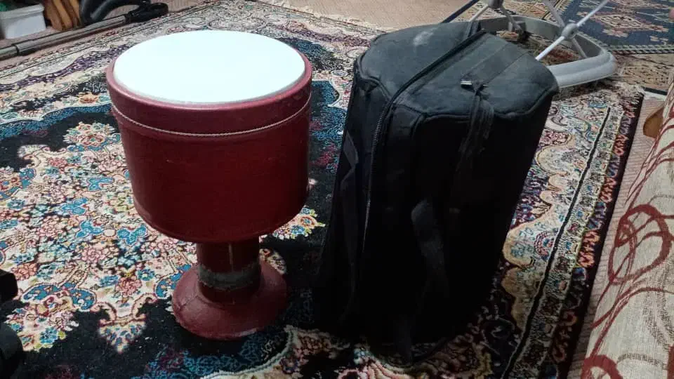 ضرب وتیمپو|سازهای سنتی|شاهینشهر, شهرک گلدیس|دیوار