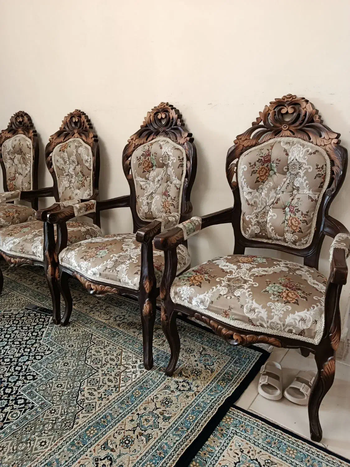 مبلمان سلطنتی چوبی|مبلمان خانگی و میز عسلی|بومهن, |دیوار