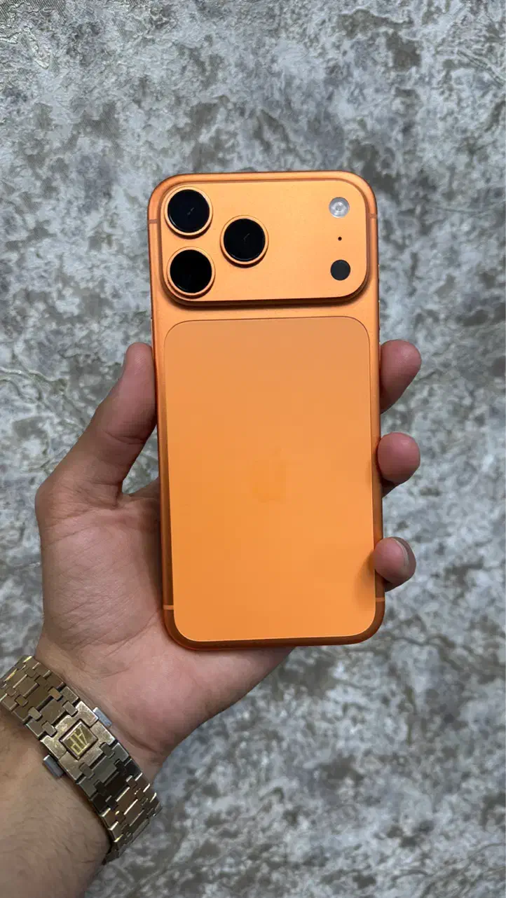 ۱۷پرومکس کارکرده ۵۱۲گیگ|موبایل|تبریز, |دیوار