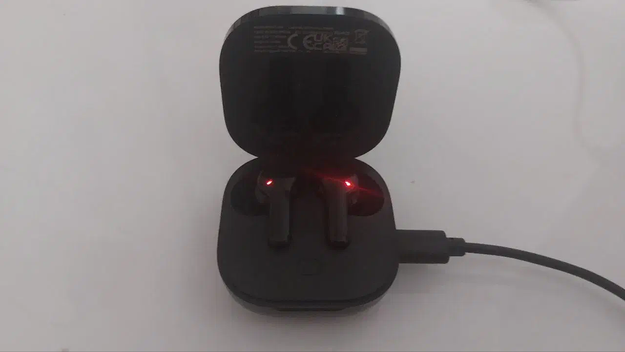 هندزفری qcy t13|لوازم جانبی موبایل و تبلت|اصفهان, جلفا|دیوار