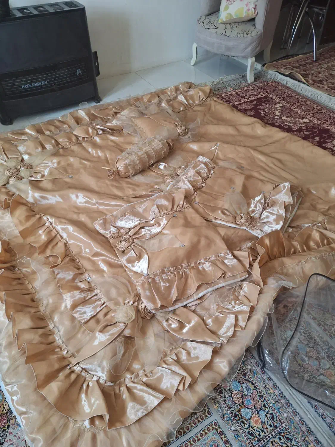 یه عد رو تخت دونفره به فروش میرسد|سرویس روتختی|ورامین, ورامین|دیوار