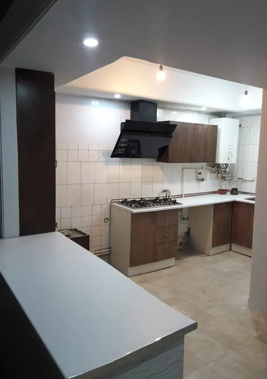 ۱۱۰ متر / ۳ خواب / بلوار گلاب|اجارهٔ آپارتمان|تهران, چوب تراش|دیوار