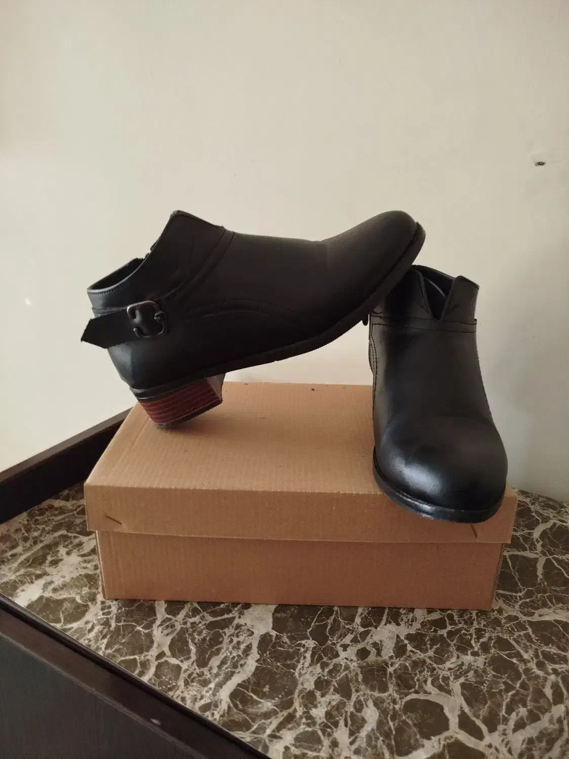 کفش نونو|کیف، کفش، کمربند|فردیس, شهرک راه آهن|دیوار