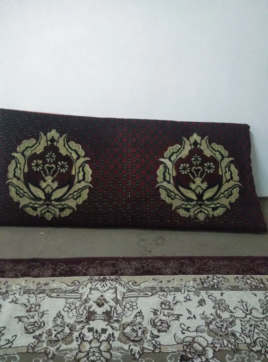 پشتی دیواری|پشتی|آستانه اشرفیه, |دیوار