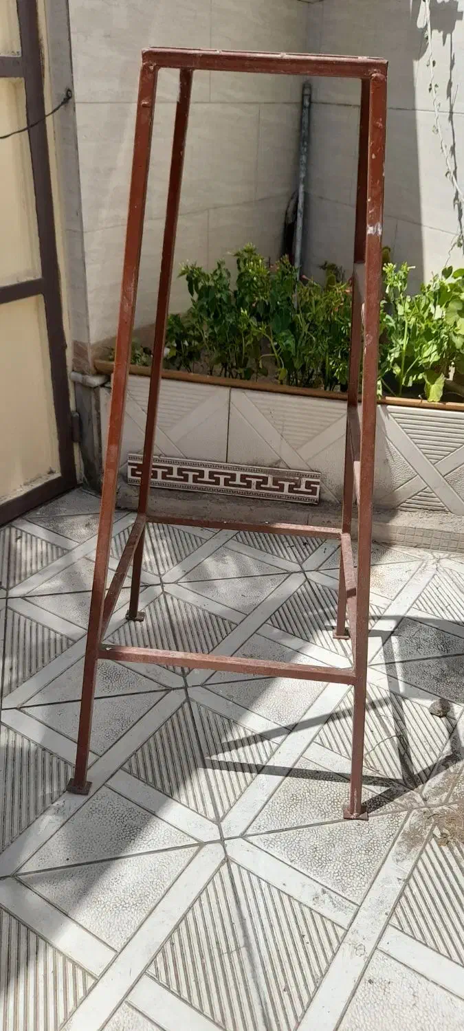 چهار پایه|لوازم حمام|سراب, |دیوار