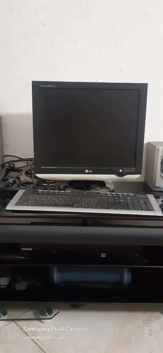 مانیتور ال جی|قطعات و لوازم جانبی رایانه|مشهد, اقبال|دیوار