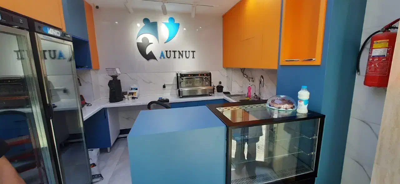 فروش دیزاین داخل کافی شاپ اوت نوت|کافیشاپ و رستوران|اصفهان, جی شیر|دیوار