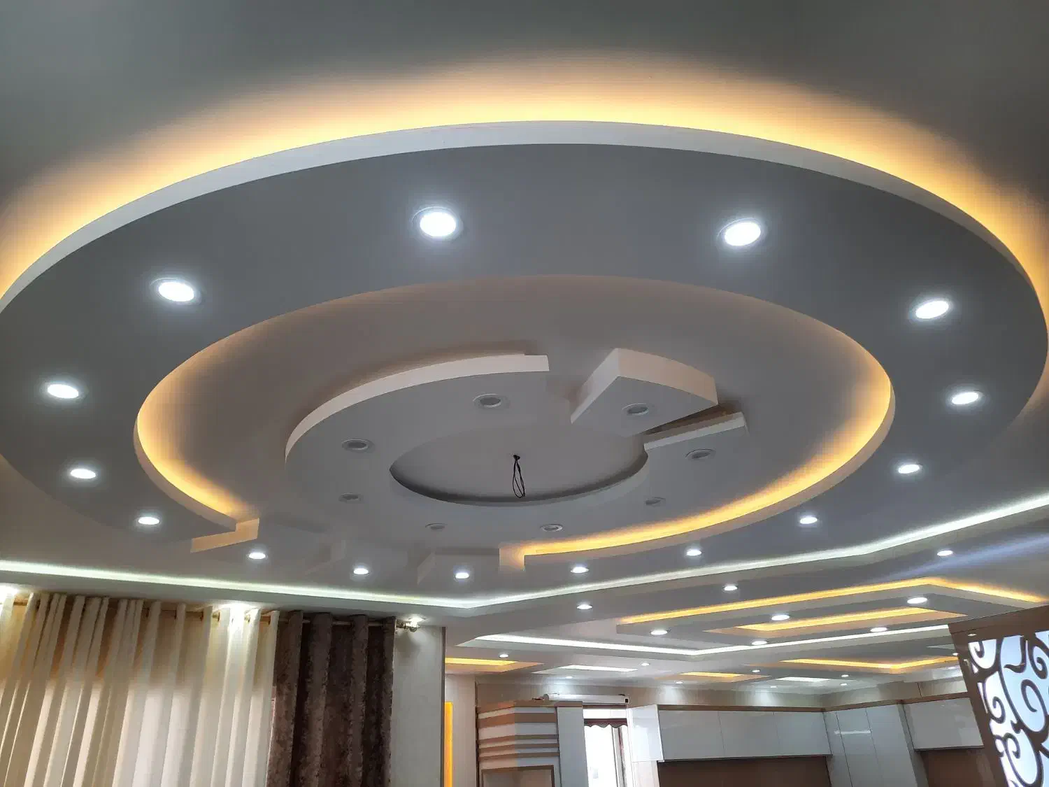 رنگ آمیزی کامران|خدمات پیشه و مهارت|کازرون, |دیوار